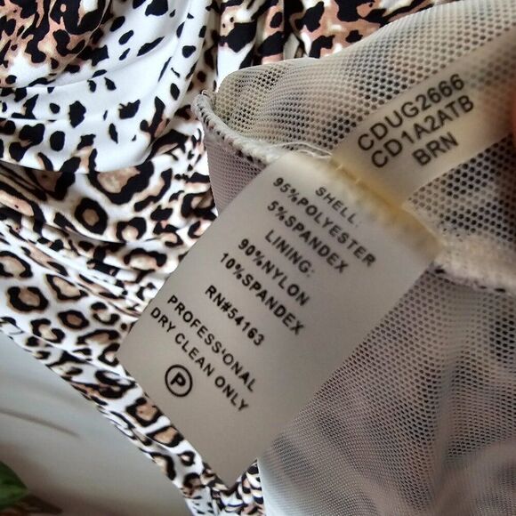 EUC CALVIN KLEIN ANIMAL PRINT SOFT STRETCY MID RUCHED MIDI DRESS SIZE M / PET L - Picture 14 of 16